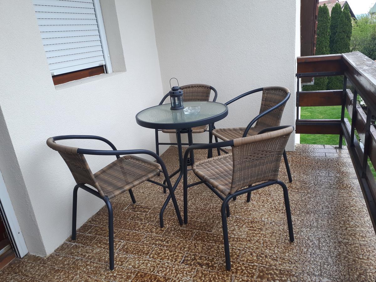 Borbarátok vendègház Hotel Villány Kültér fotó
